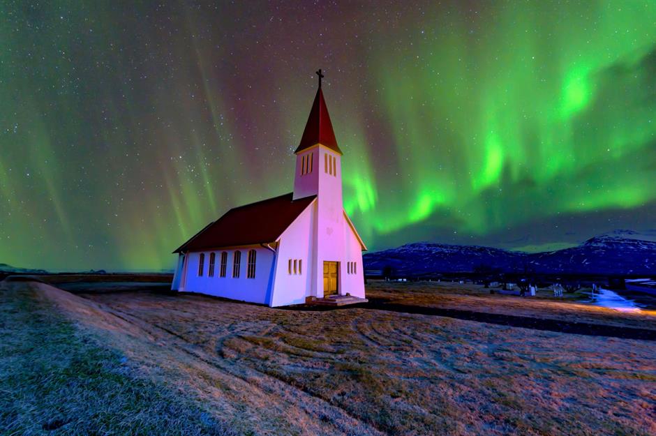 Aurora Borealis lighting up the northern sky